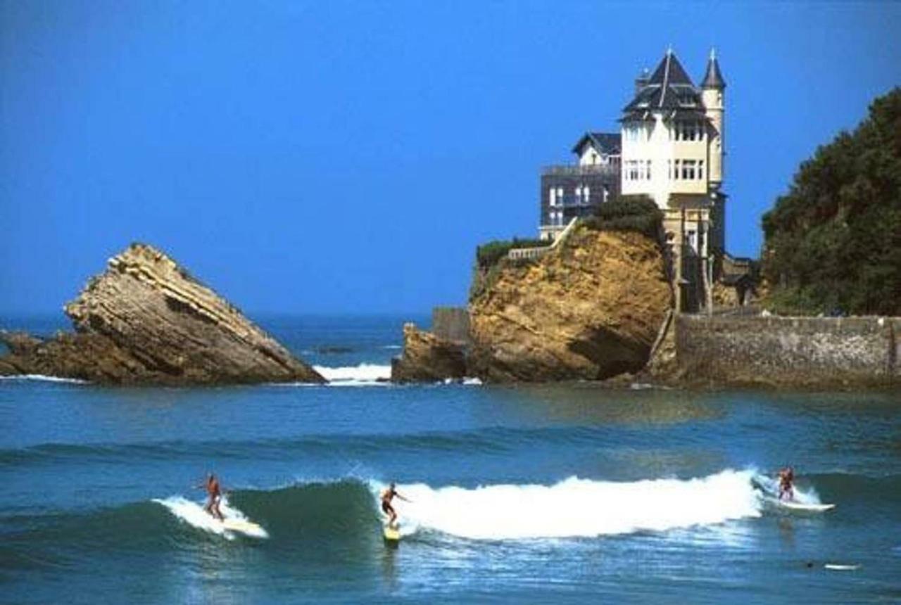 Petit Appartement Douillet Tres Bien Situe Biarritz Exterior photo